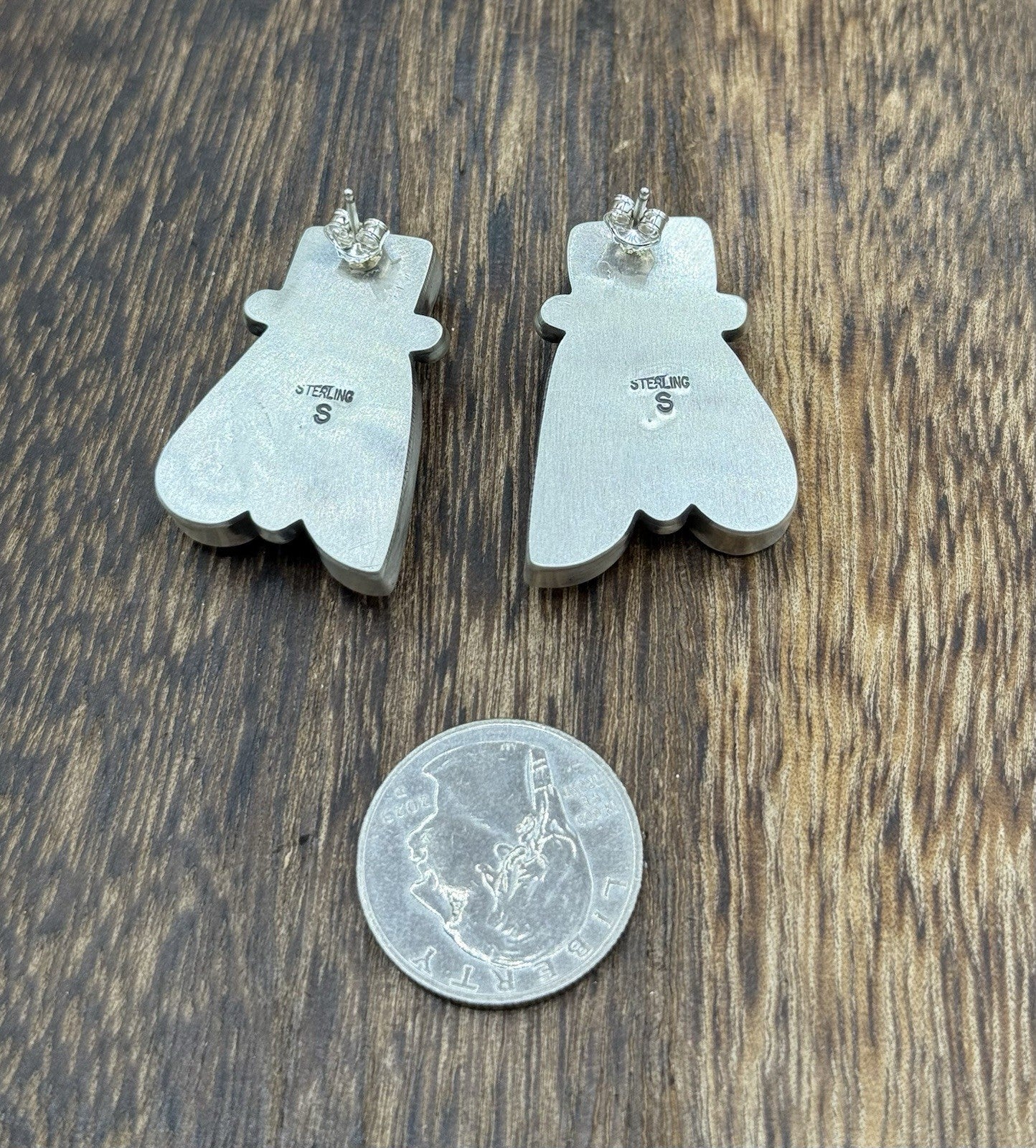 Navajo Handmade Sterling Silver Orange Spiny Oyster Shell Post Cluster Earrings