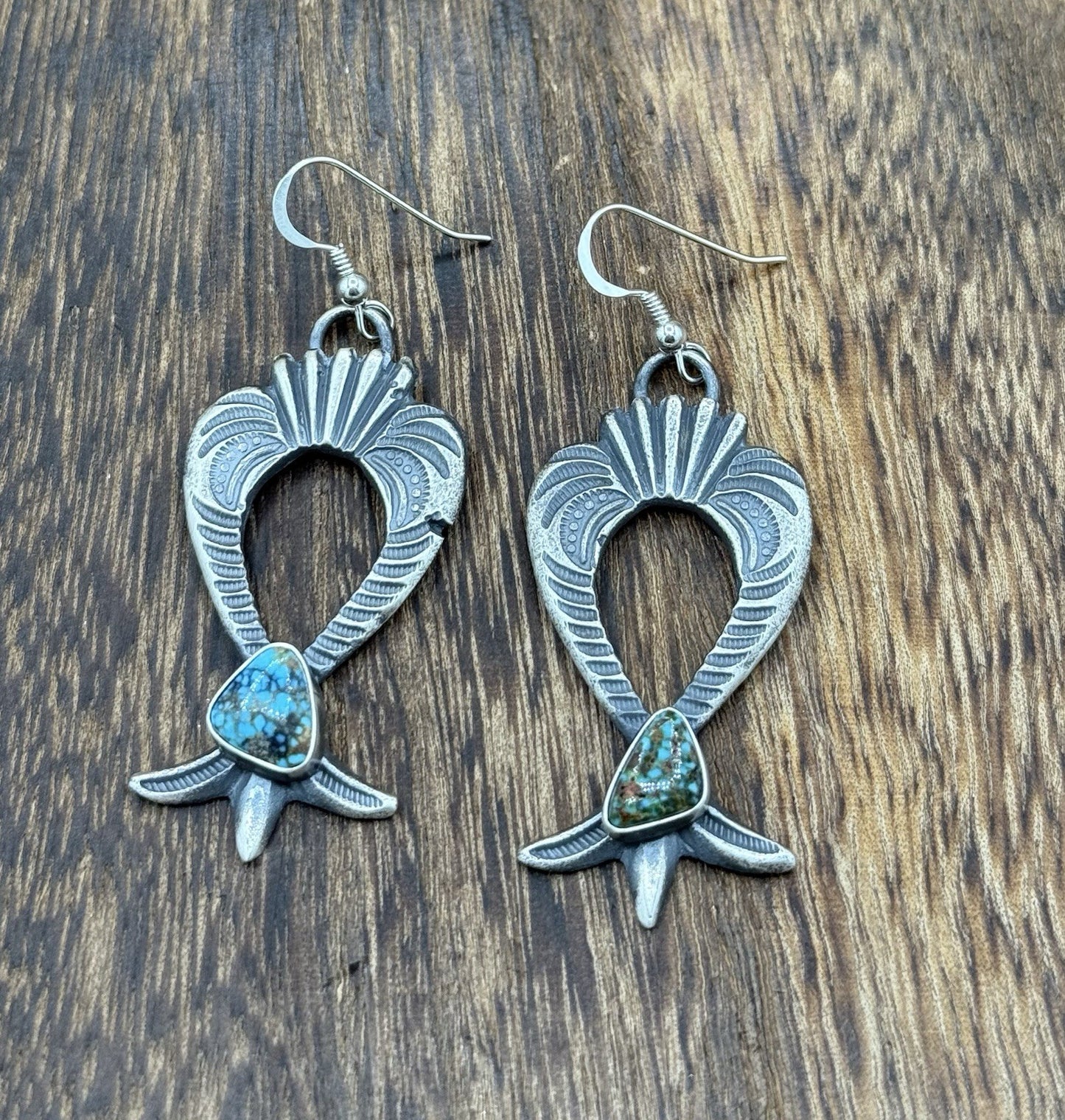 Navajo Handmade Sterling Silver Old Look Kingman Turquoise Earrings Kevin Billah