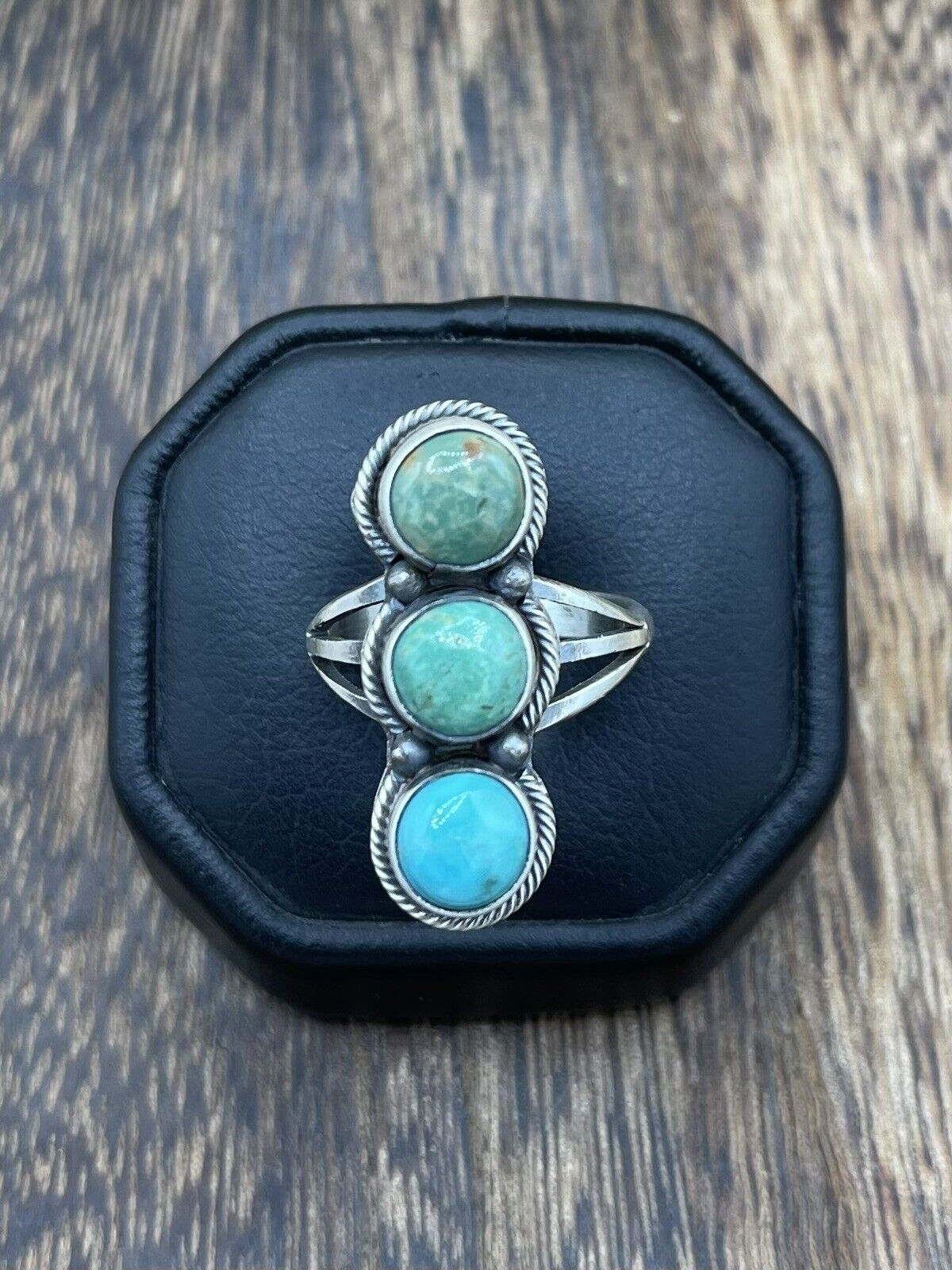 Native American Navajo Handmade Sterling Silver Kingman Turquoise Ring Size 9.5