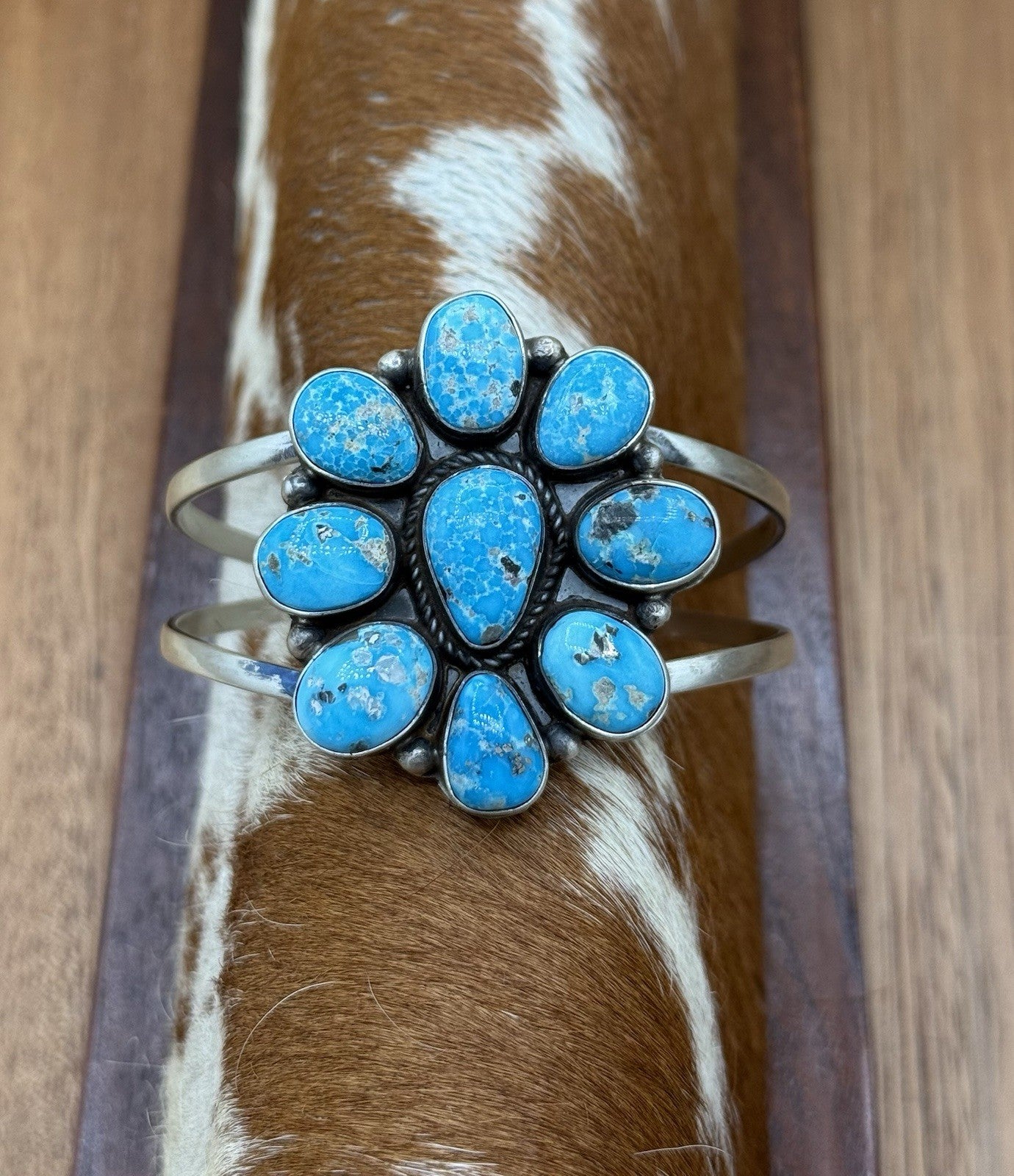 Navajo Handmade Sterling Silver Blue Ridge Turquoise Cluster Cuff Bracelet