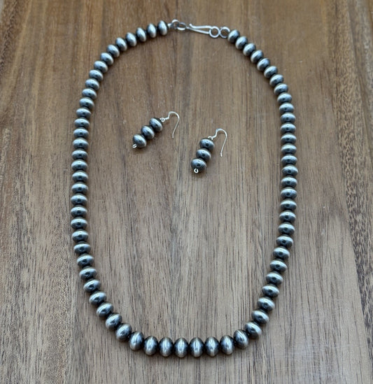 Authentic Navajo Handmade Old Look Navajo Pearl Bead Necklace & Earrings 24” 9mm