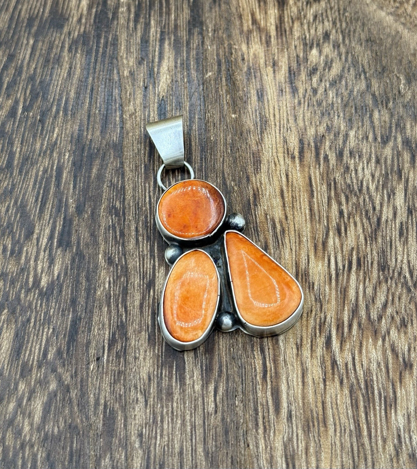 Navajo Handmade Sterling Silver Orange Spiny Oyster Shell Cluster Drop Pendant