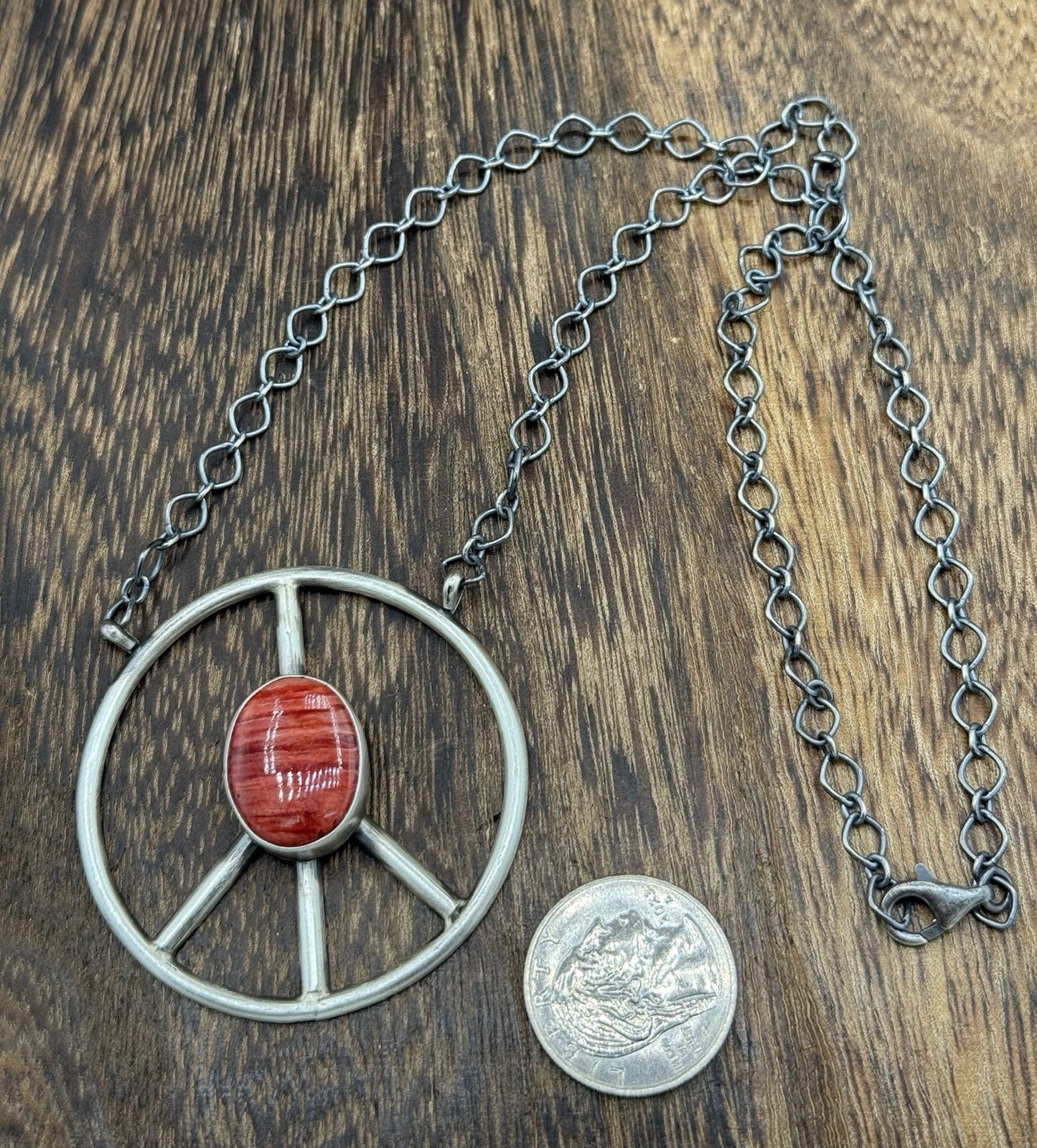 Navajo handmade Sterling Silver Spiny Oyster Shell Peace Hippie Necklace 18”