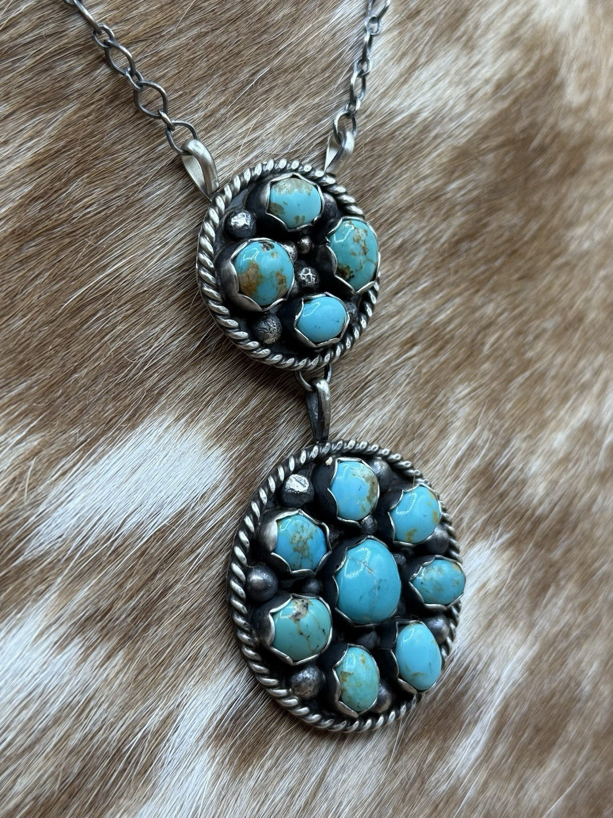 Navajo Handmade Sterling Silver Kingman Turquoise Cluster Bar Necklace 18”