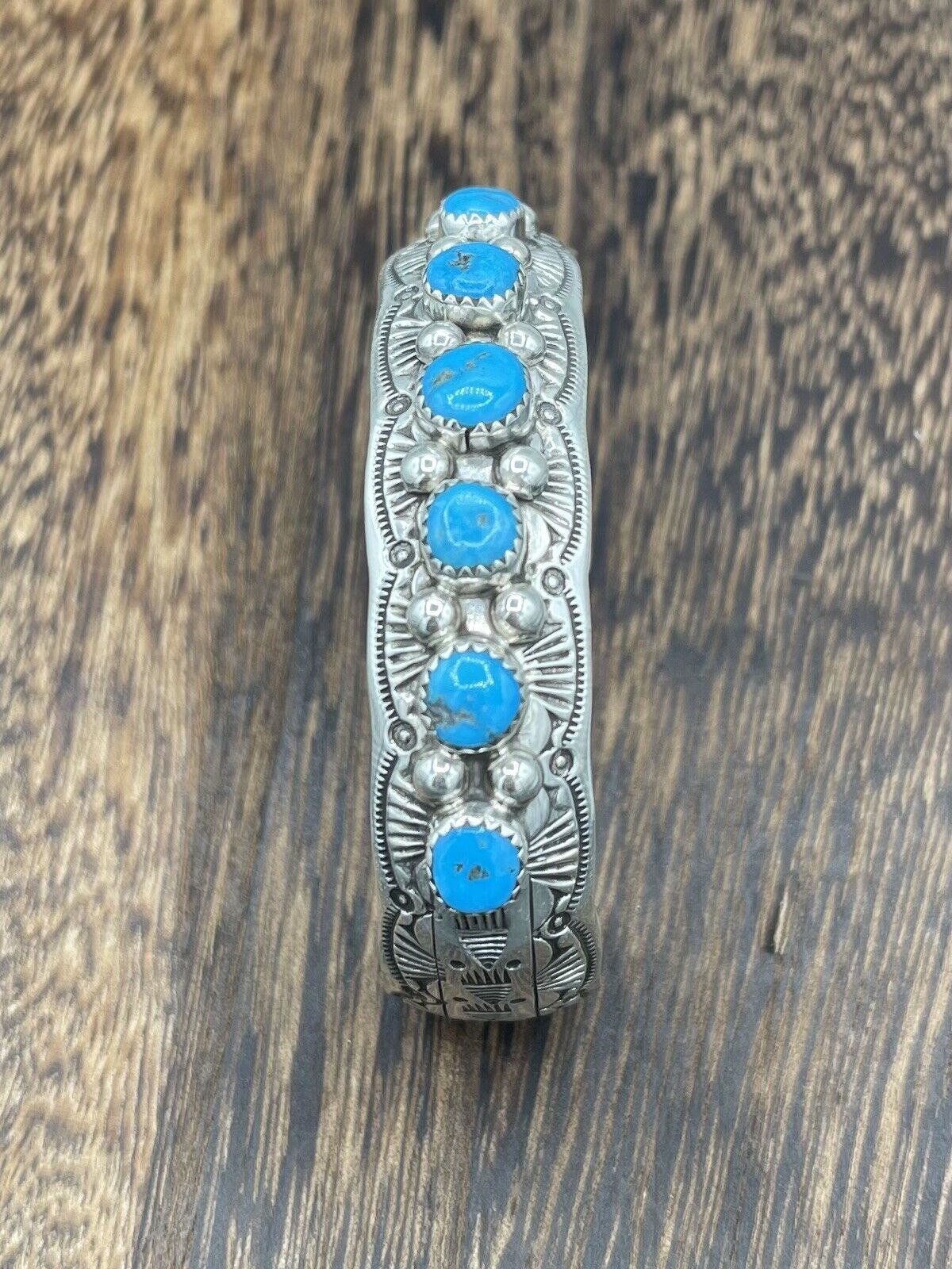 Native American Sterling Silver Navajo Handmade Natural Turquoise Cuff Bracelet