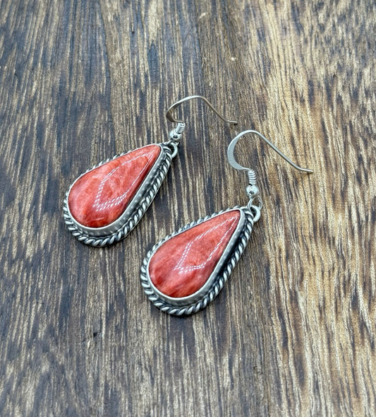 Native Navajo Handmade Sterling Silver Red Spiny Oyster Shell Dangle Earrings