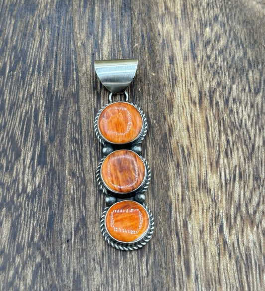 Navajo Handmade Sterling Silver Orange Spiny Oyster  Cluster Drop Pendant