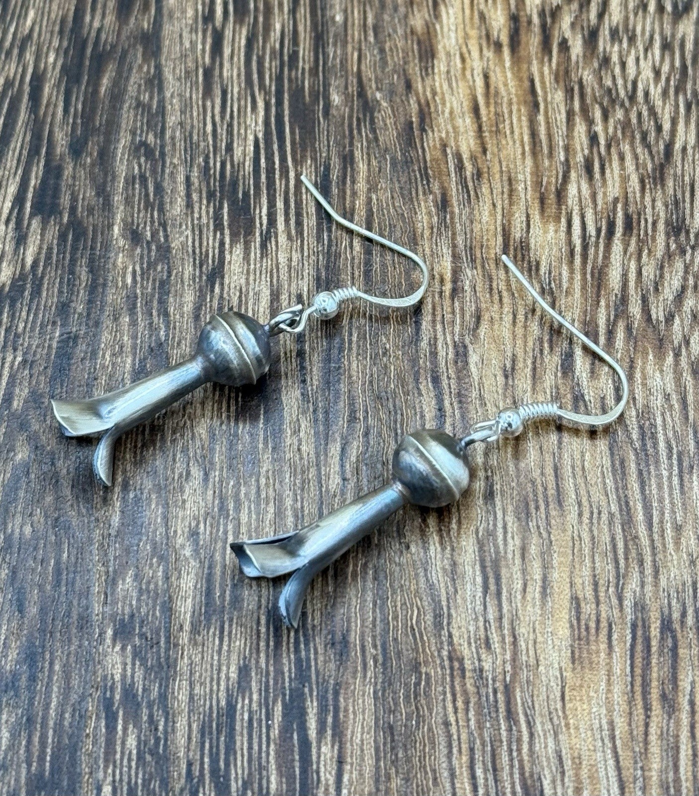 Navajo Handmade Sterling Silver Medium Squash Blossom Old Look Earrings Lenora