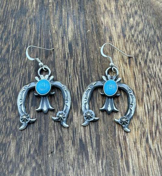 Navajo Handmade Sterling Silver Old Look Kingman Turquoise Earrings Kevin Billah