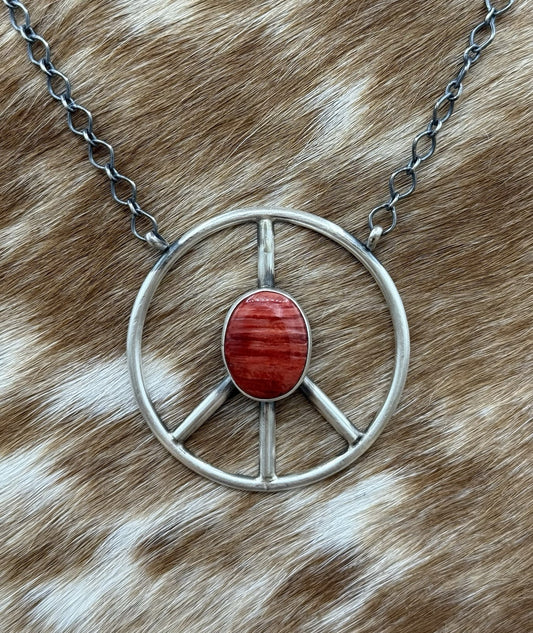 Navajo handmade Sterling Silver Spiny Oyster Shell Peace Hippie Necklace 18”