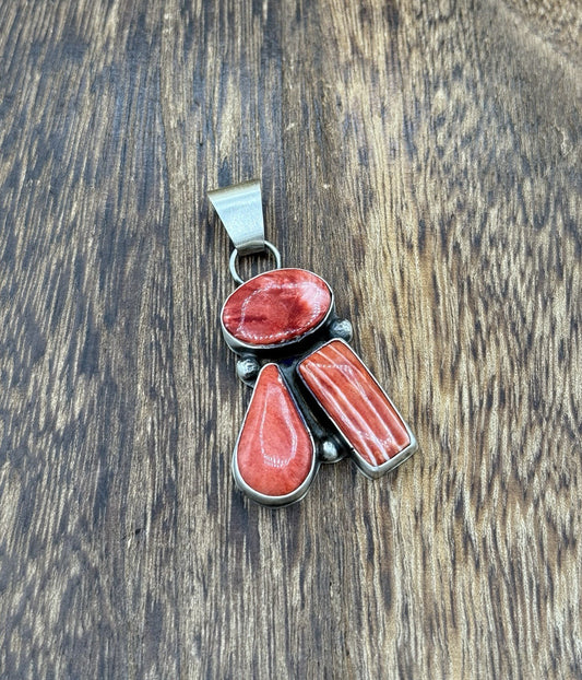 Navajo Handmade Sterling Silver Red Spiny Oyster Shell Cluster Drop Pendant