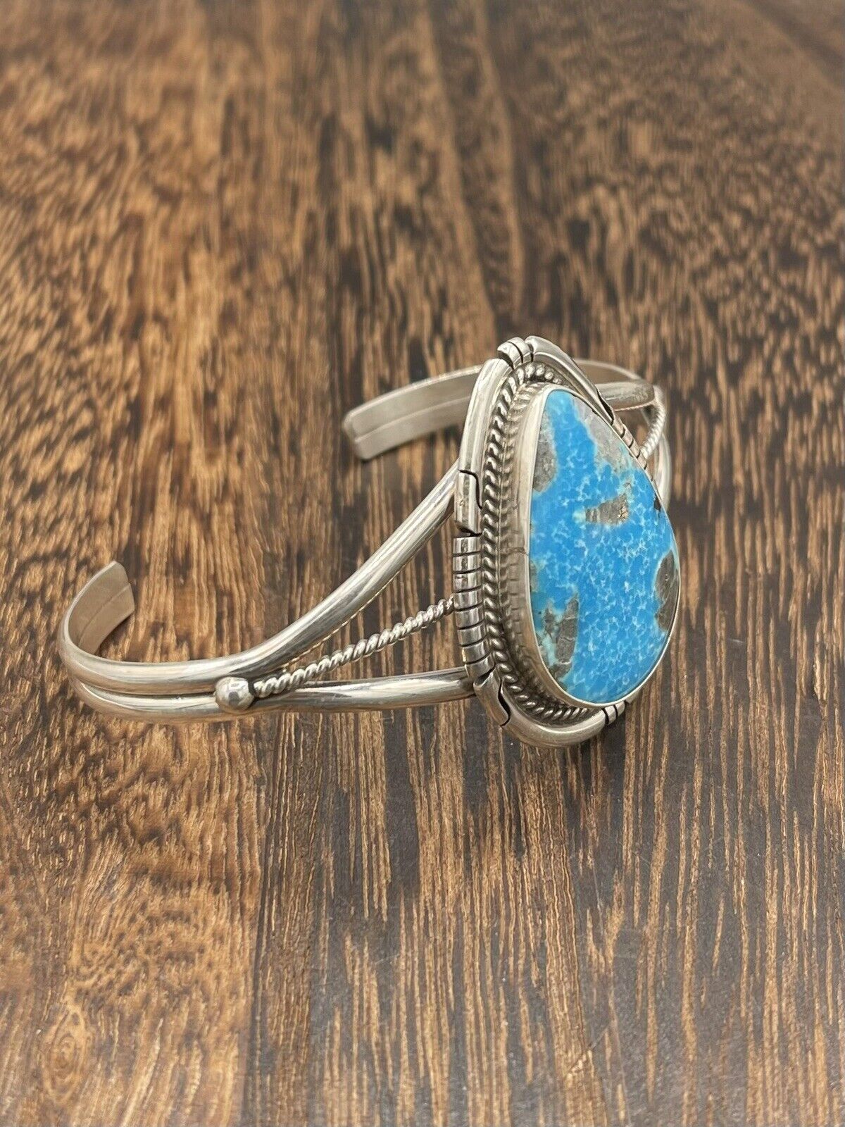 Native American Sterling Silver Navajo Handmade Kingman Turquoise Cuff Bracelet