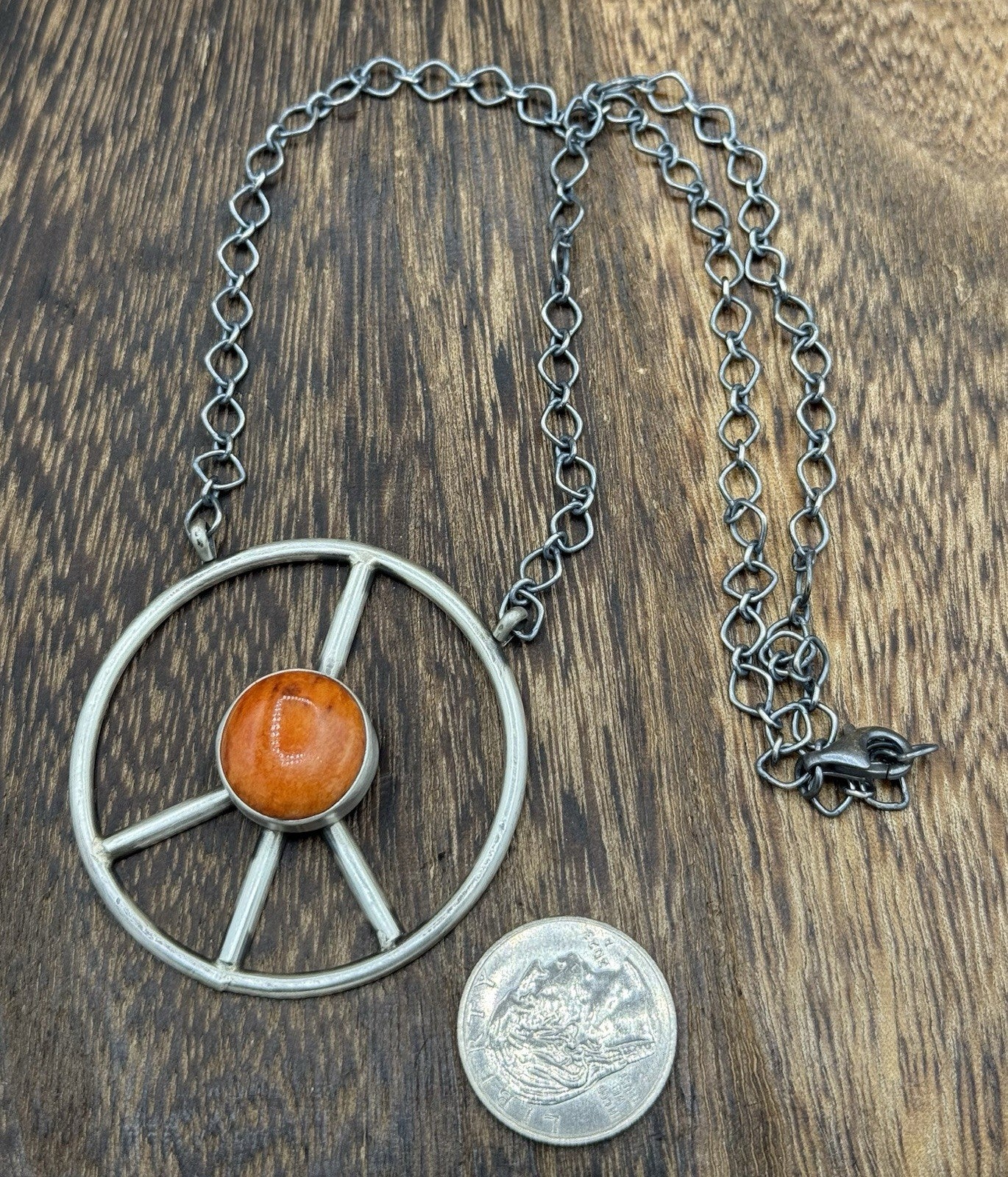 Navajo handmade Sterling Silver Spiny Oyster Shell Peace Hippie Necklace 18”