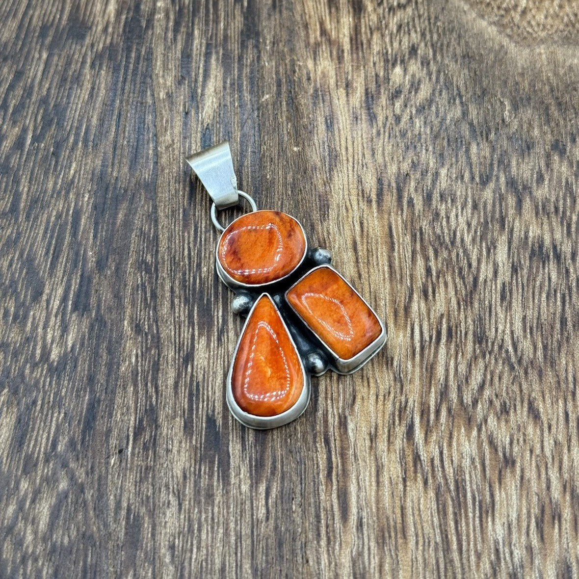 Navajo Handmade Sterling Silver Orange Spiny Oyster Shell Cluster Drop Pendant