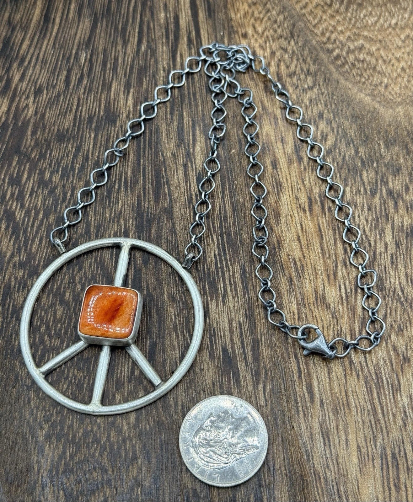 Navajo handmade Sterling Silver Spiny Oyster Shell Peace Hippie Necklace 18”