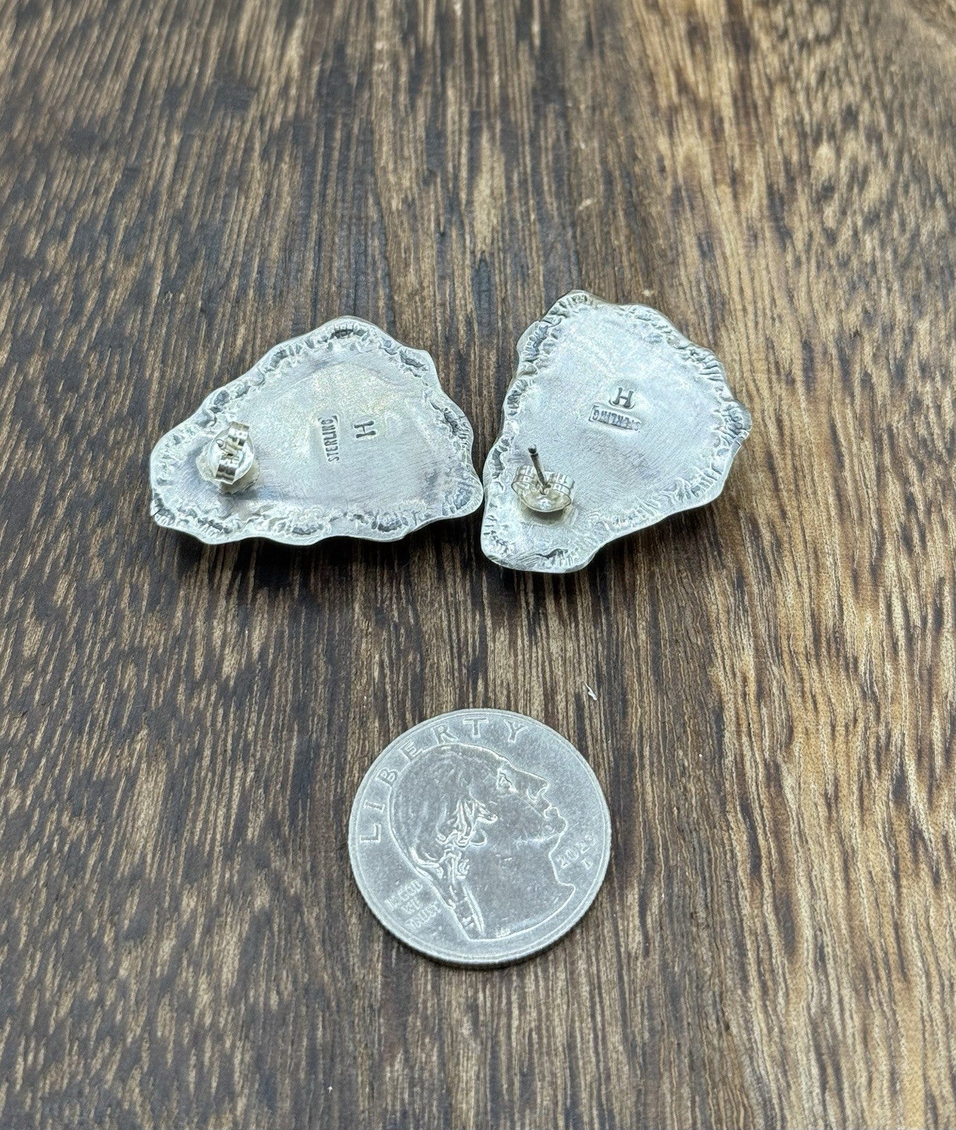 Navajo Handmade Sterling Silver Orange Spiny Oyster Shell Stamped Post Earrings