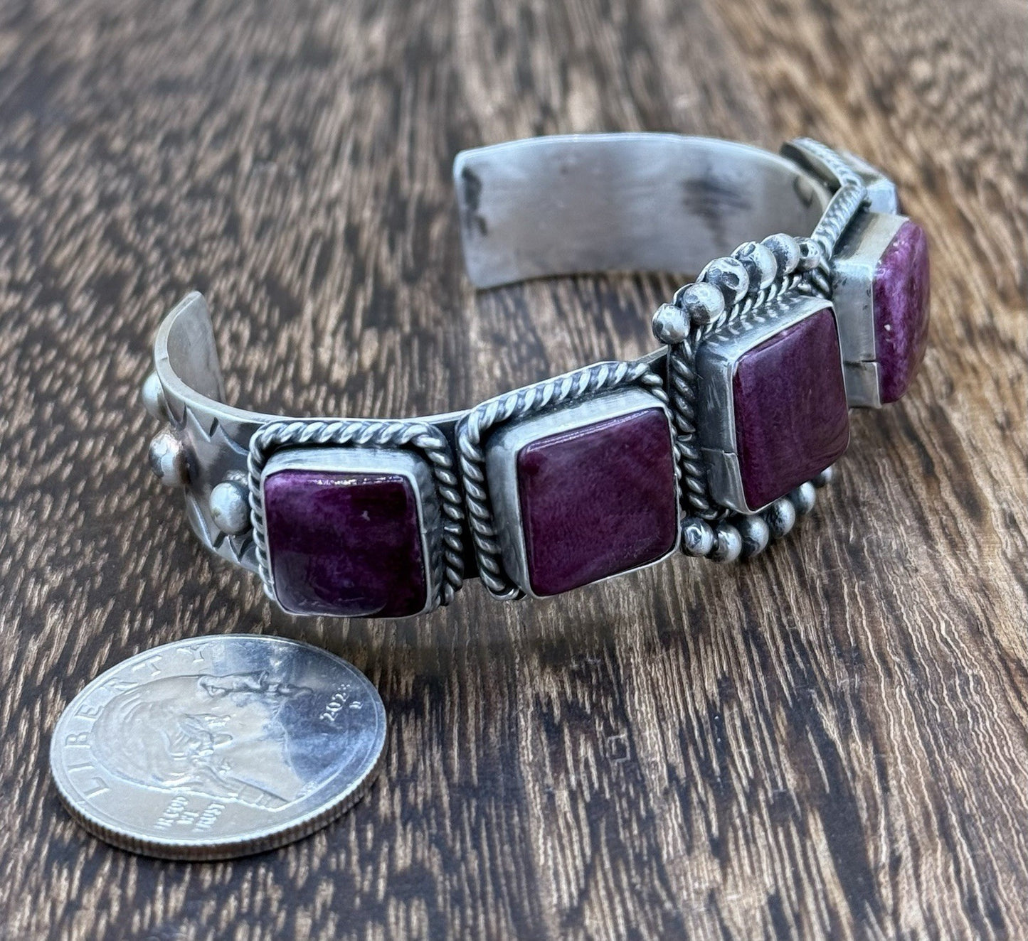 Native Navajo Handmade Sterling Silver Purple Spiny Oyster Shell Cuff Bracelet