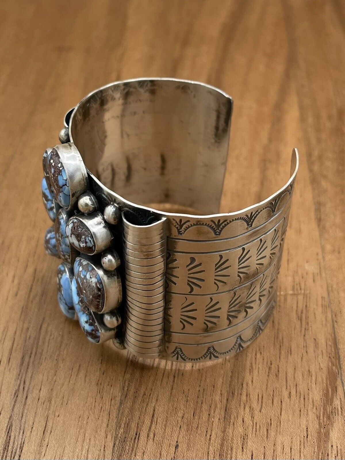 Native American Navajo Handmade Sterling Silver Natural Turquoise Cuff Bracelet