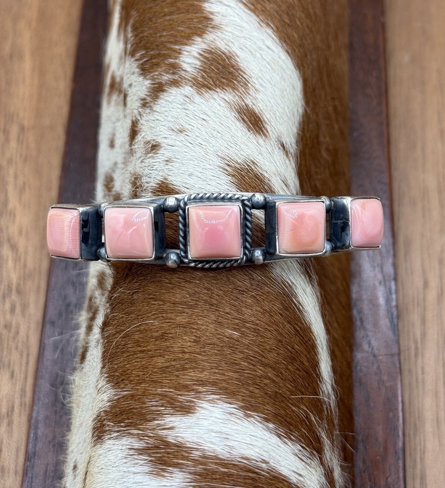 Navajo Handmade Sterling Silver Pink Conch Stacker Cluster Cuff Bracelet