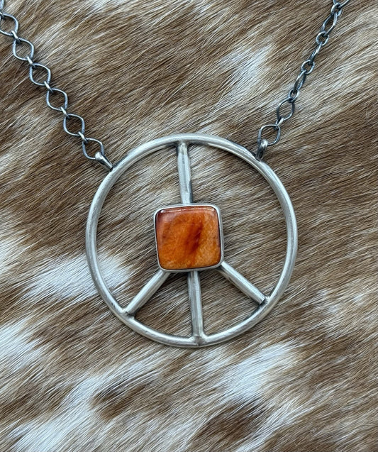 Navajo handmade Sterling Silver Spiny Oyster Shell Peace Hippie Necklace 18”