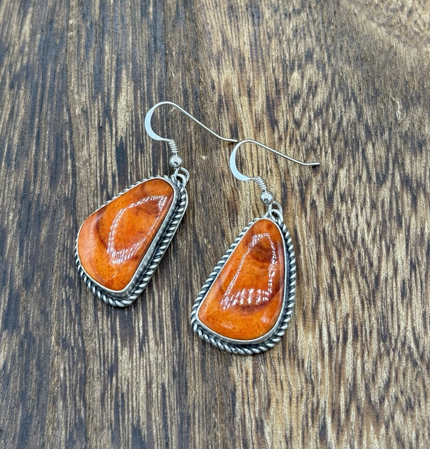 Native Navajo Handmade Sterling Silver Orange Spiny Oyster Shell Dangle Earrings