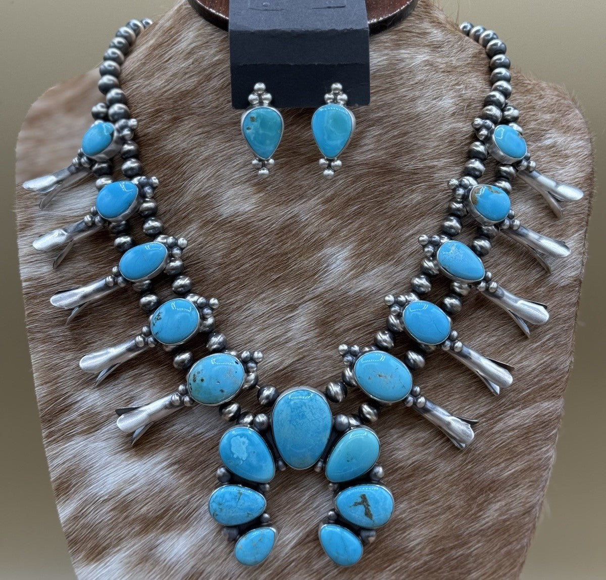 Navajo Handmade Sterling Silver Kingman Turquoise Squash Blossom Necklace 20”