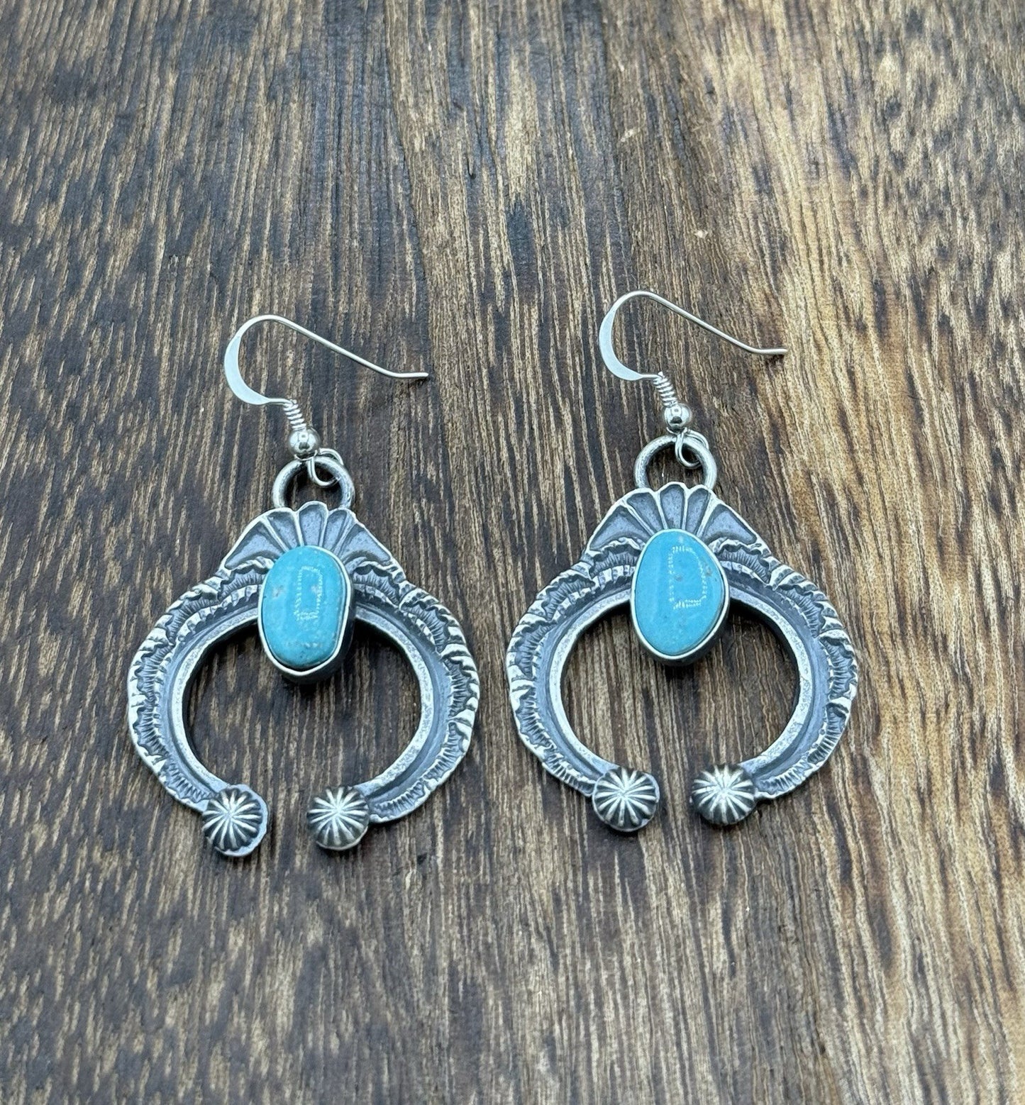 Navajo Handmade Sterling Silver Old Look Kingman Turquoise Earrings Kevin Billah