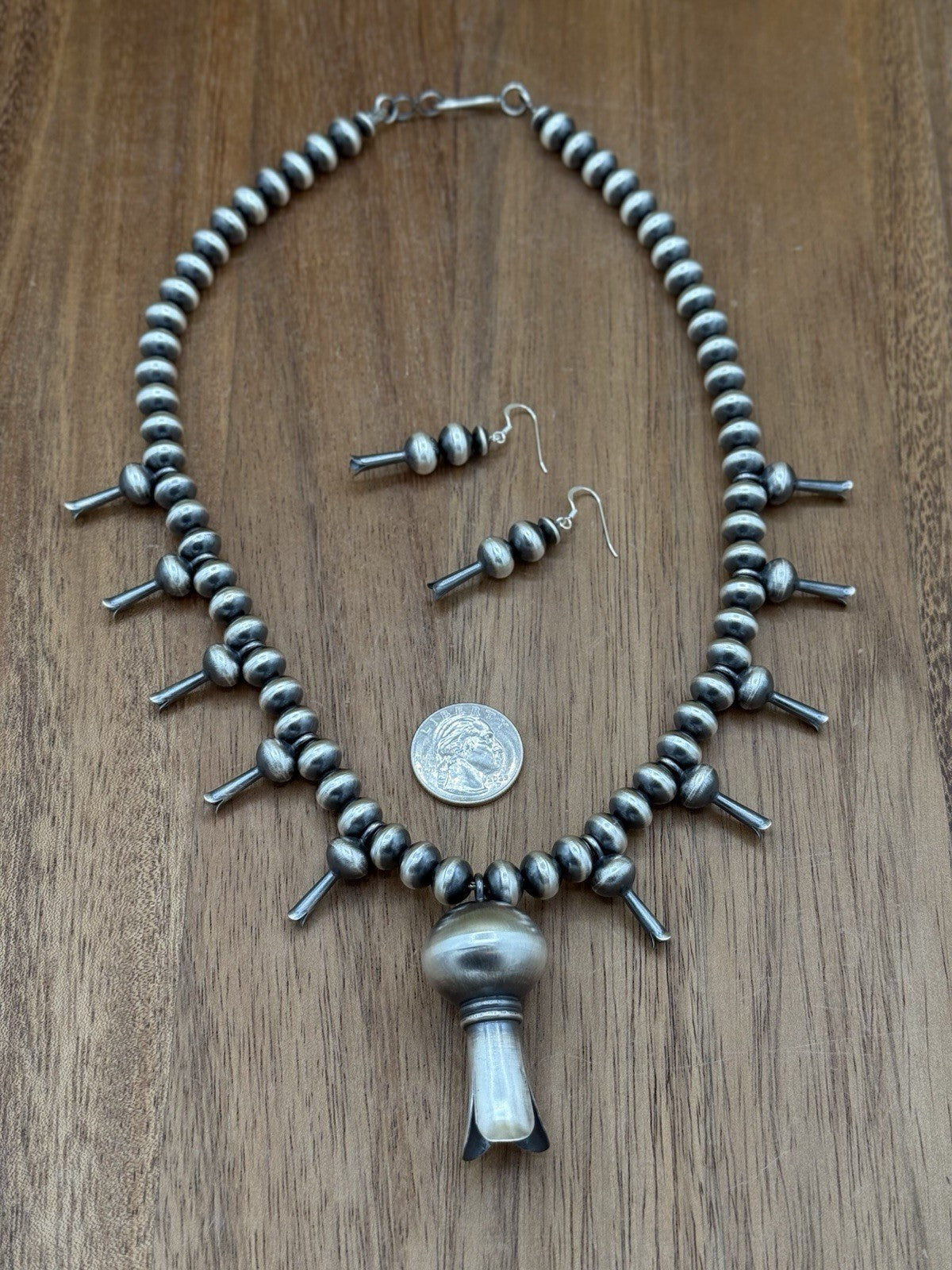 Authentic Navajo Handmade Old Look Navajo Pearl Bead Necklace Blossom Set 20”