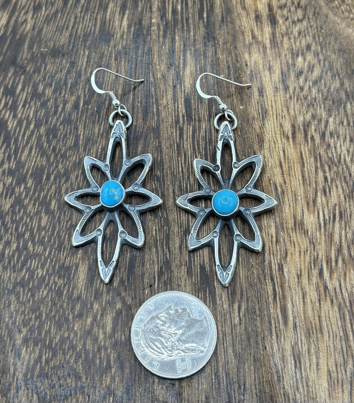 Navajo Handmade Sterling Silver Old Look Kingman Turquoise Earrings Kevin Billah