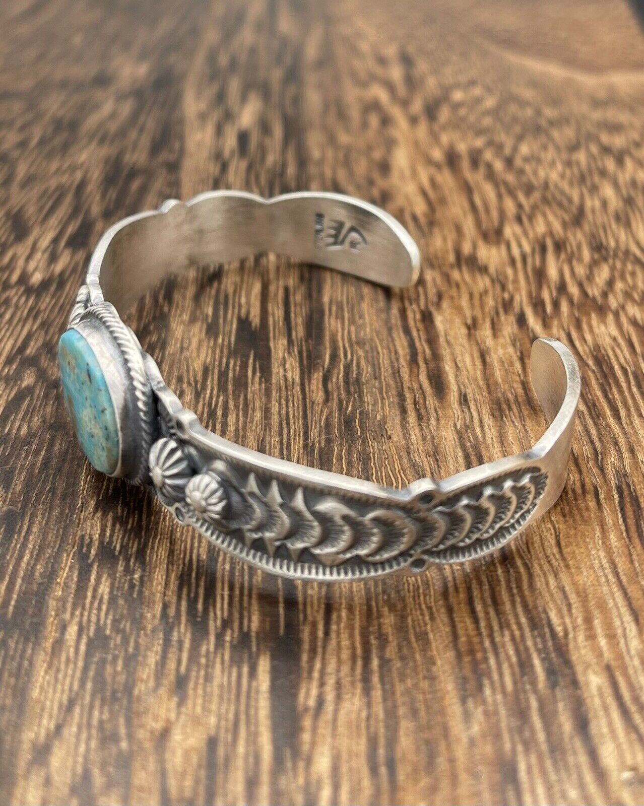 Native American Navajo Handmade Sterling Silver Natural Turquoise Cuff Bracelet