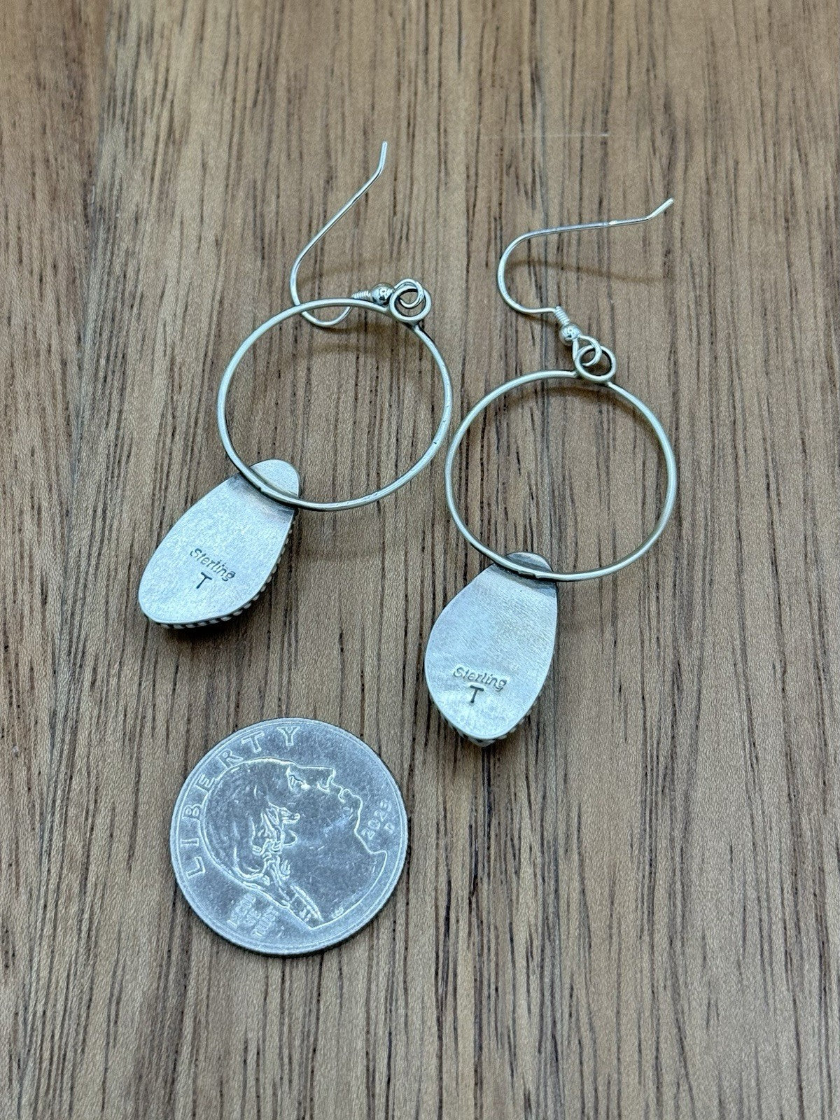 Navajo Handmade Sterling Silver Red Spiny Oyster Shell Hoop Dangle Drop Earrings