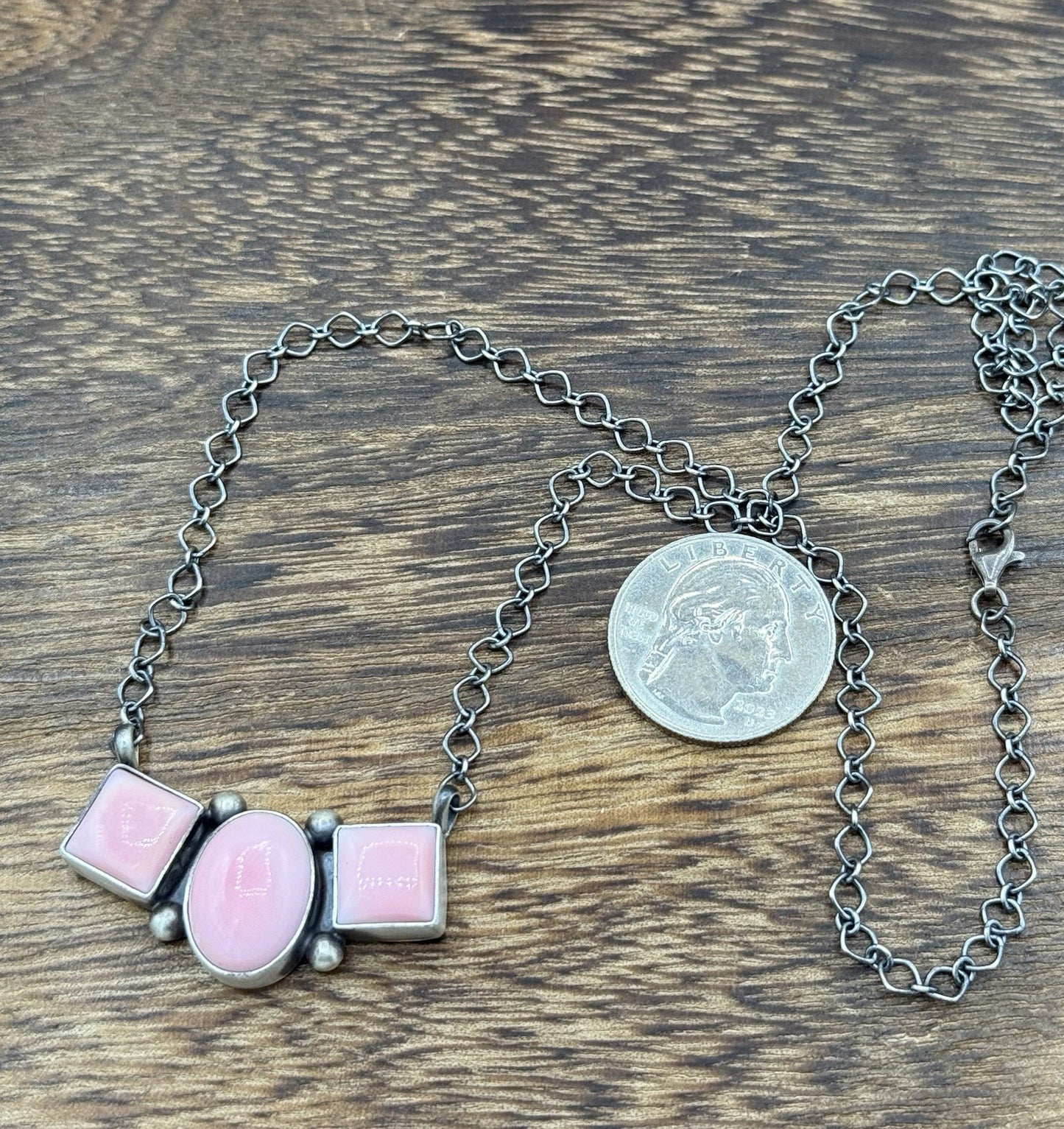 Navajo Handmade Sterling Silver Pink Conch Shell Cluster Bar Necklace 18”