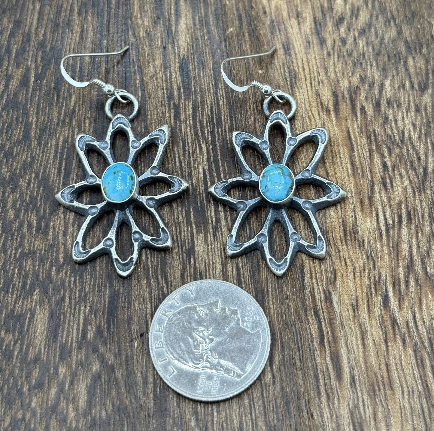 Navajo Handmade Sterling Silver Old Look Kingman Turquoise Earrings Kevin Billah