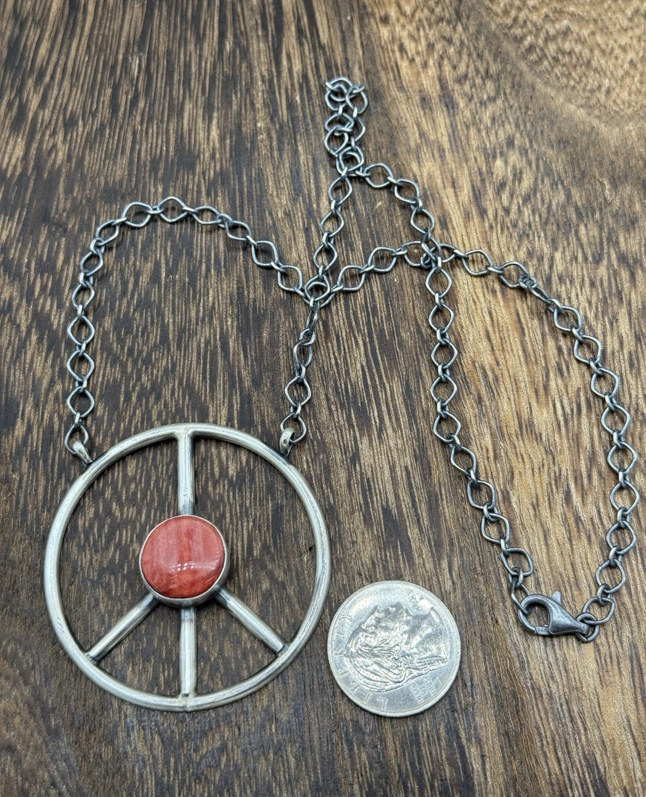 Navajo handmade Sterling Silver Spiny Oyster Shell Peace Hippie Necklace 18”