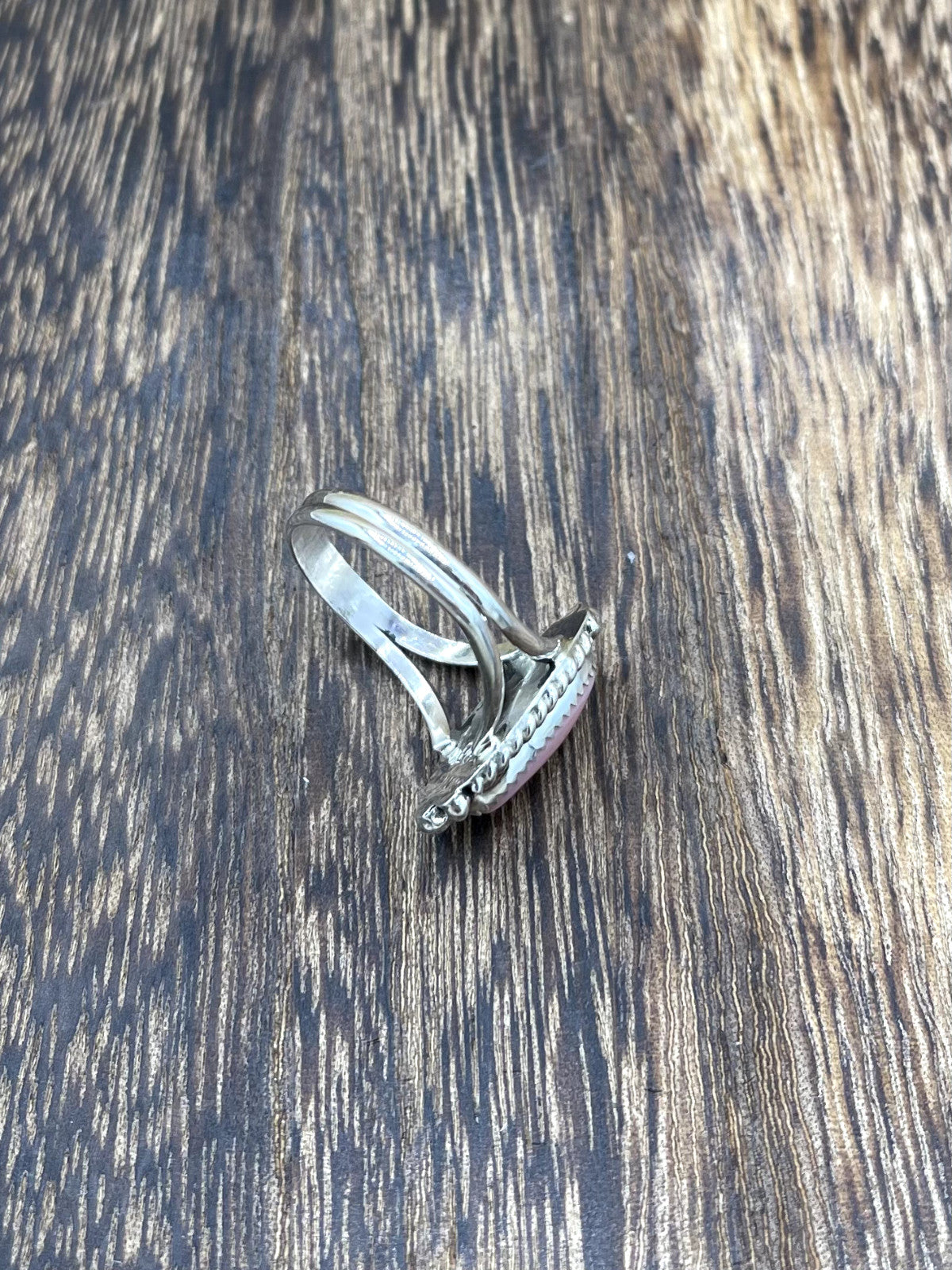 Navajo Handmade Sterling Silver Pink Conch Shell Band 6-9 Rings By Byron Begay