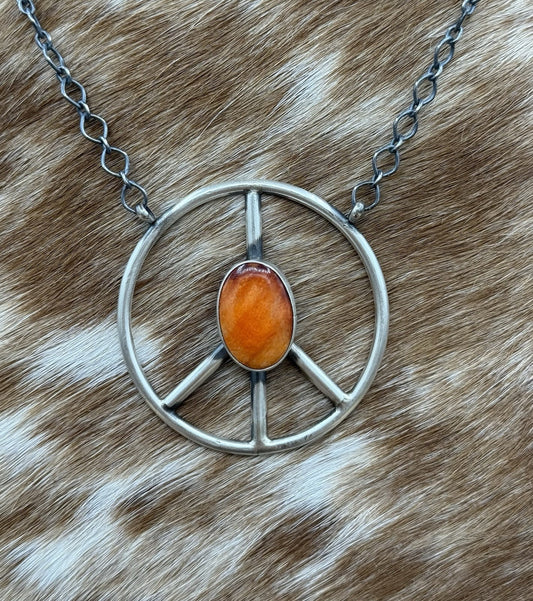 Navajo handmade Sterling Silver Spiny Oyster Shell Peace Hippie Necklace 18”