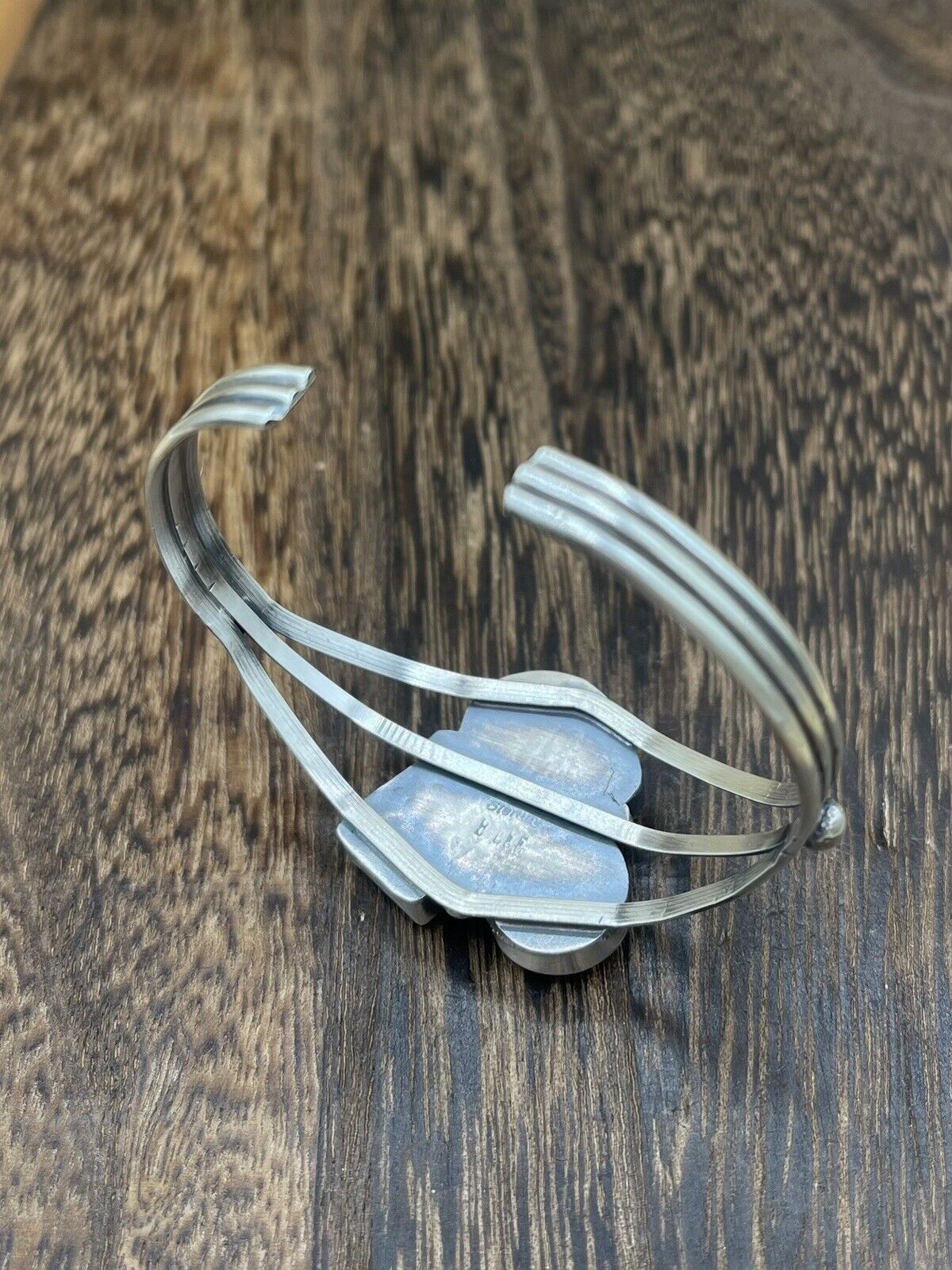 Native American Navajo Handmade Sterling Silver Spiny Oyster Cuff Bracelet