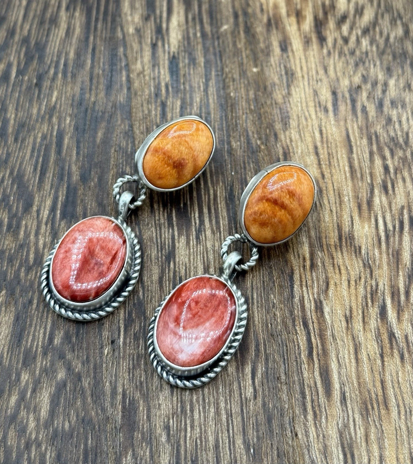 Navajo Handmade Sterling Silver Mixed Spiny Oyster Shell Post Dangle Earrings