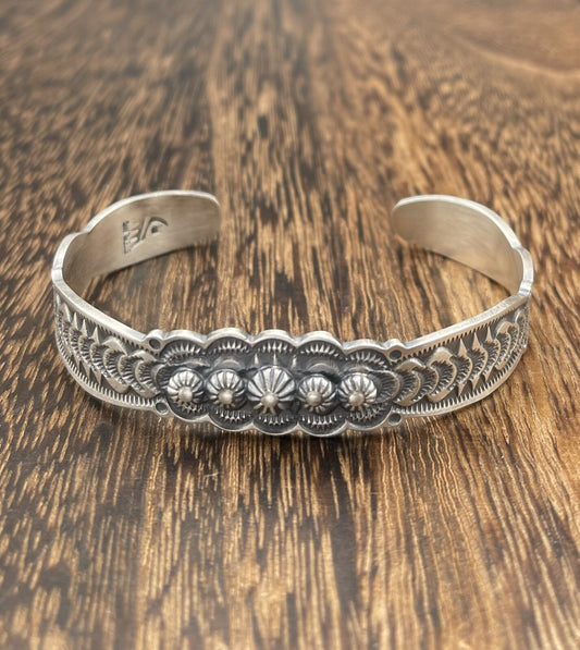 Native American Navajo Handmade Sterling Silver Old Look Design Cuff Bracelet