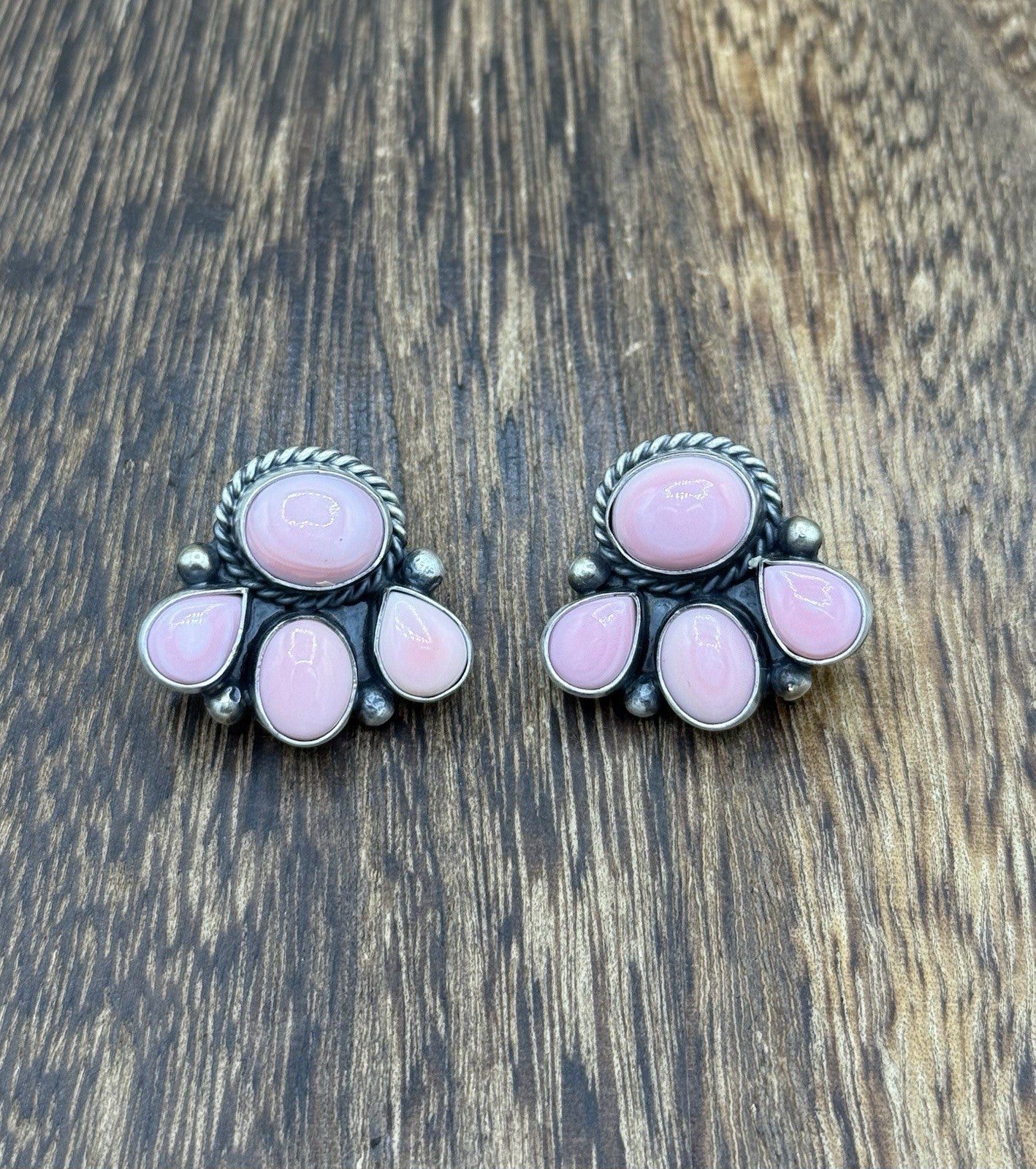 Native Navajo Handmade Sterling Silver Pink Conch Shell Cluster Earrings