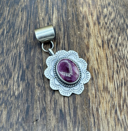 Navajo Handmade Sterling Silver Orange Spiny Oyster Shell Stamped Drop Pendant