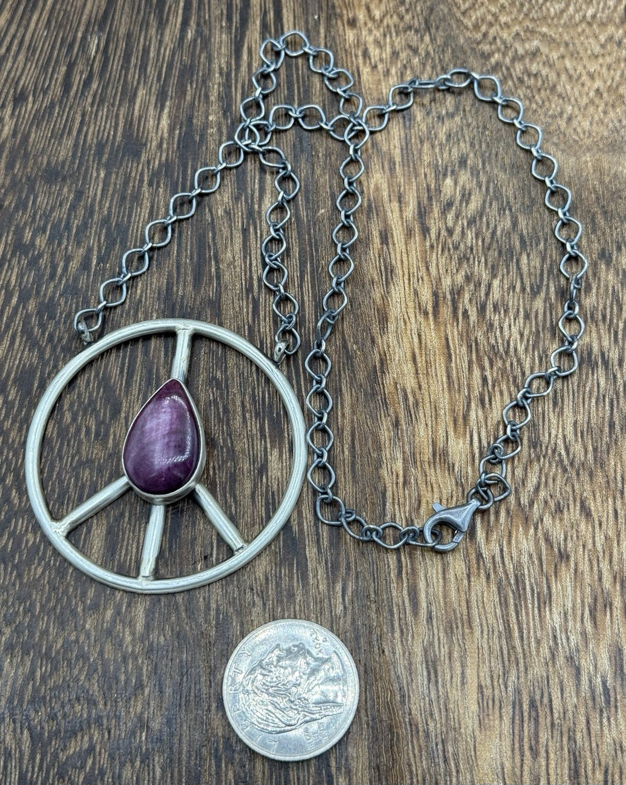 Navajo handmade Sterling Silver Spiny Oyster Shell Peace Hippie Necklace 18”