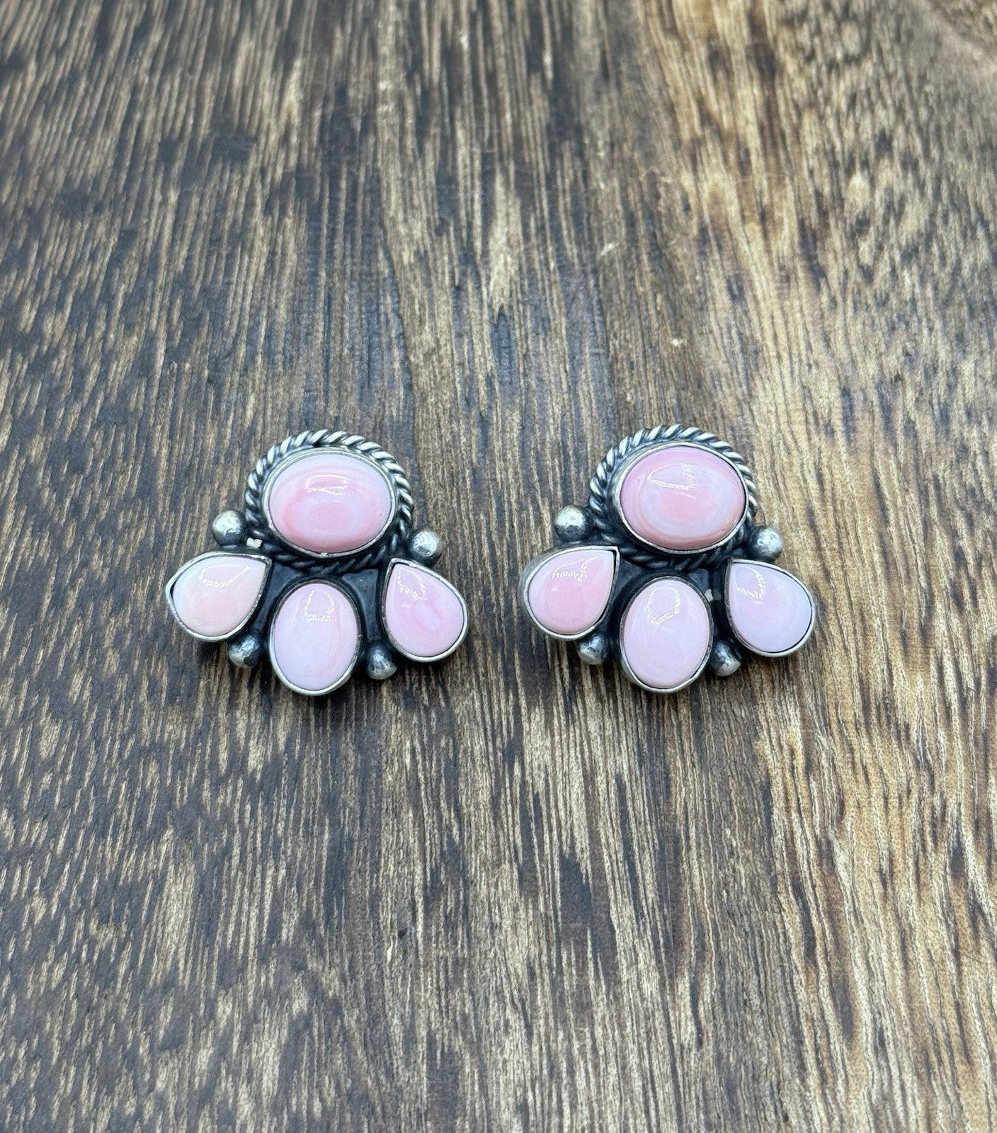 Native Navajo Handmade Sterling Silver Pink Conch Shell Cluster Earrings