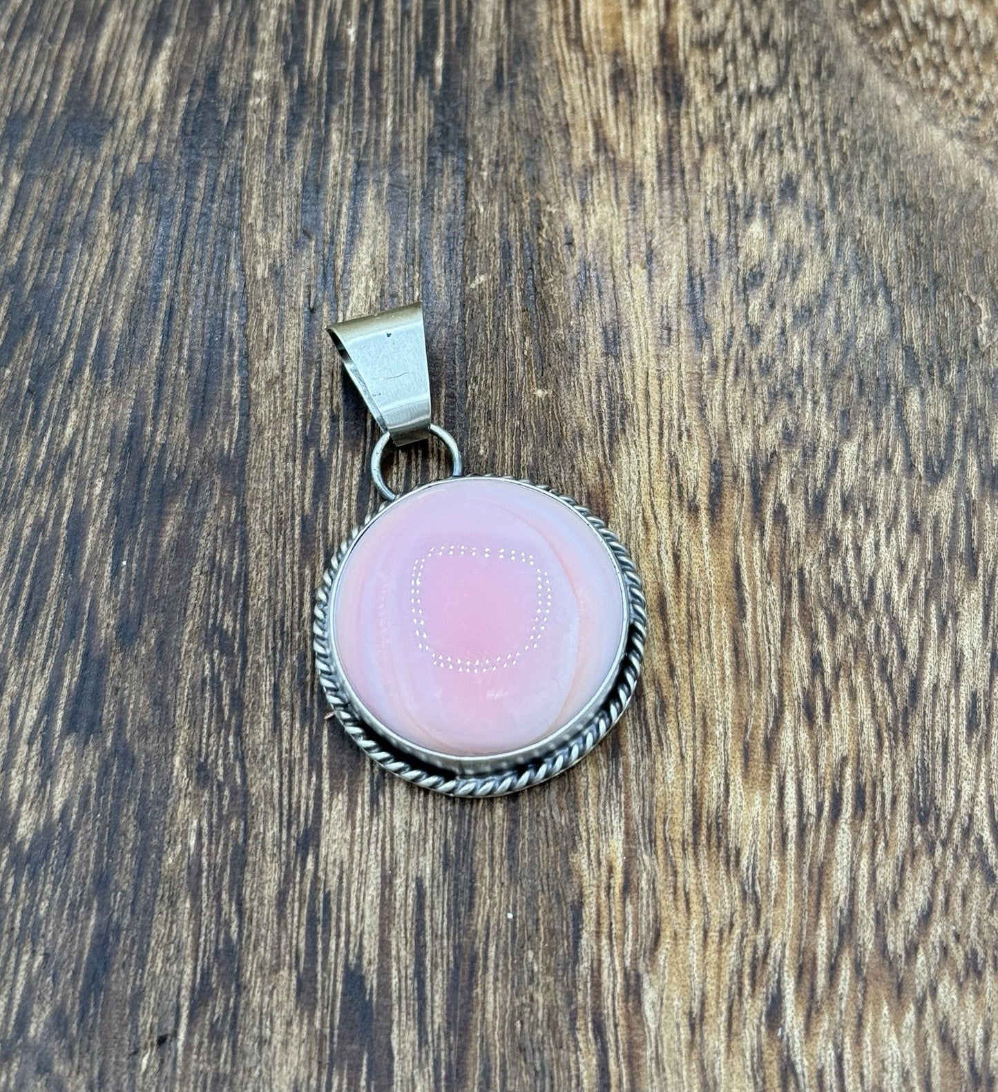 Navajo Handmade Sterling Silver Pink Conch Shell Heart Shaped Pendant