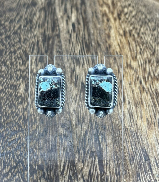 Navajo Handmade Sterling Silver Blackjack Turquoise Old Look Post Stud Earrings