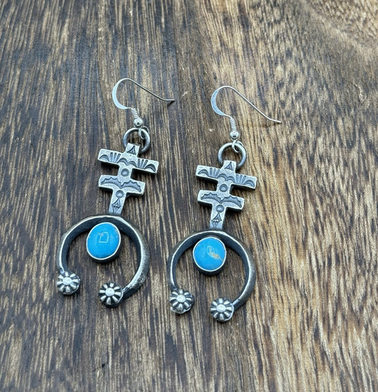 Navajo Handmade Sterling Silver Old Look Kingman Turquoise Earrings Kevin Billah