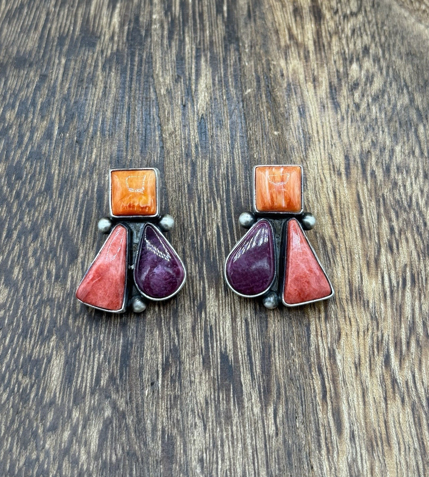 Navajo Handmade Sterling Silver Multi Color Spiny Oyster Shell Cluster Earrings