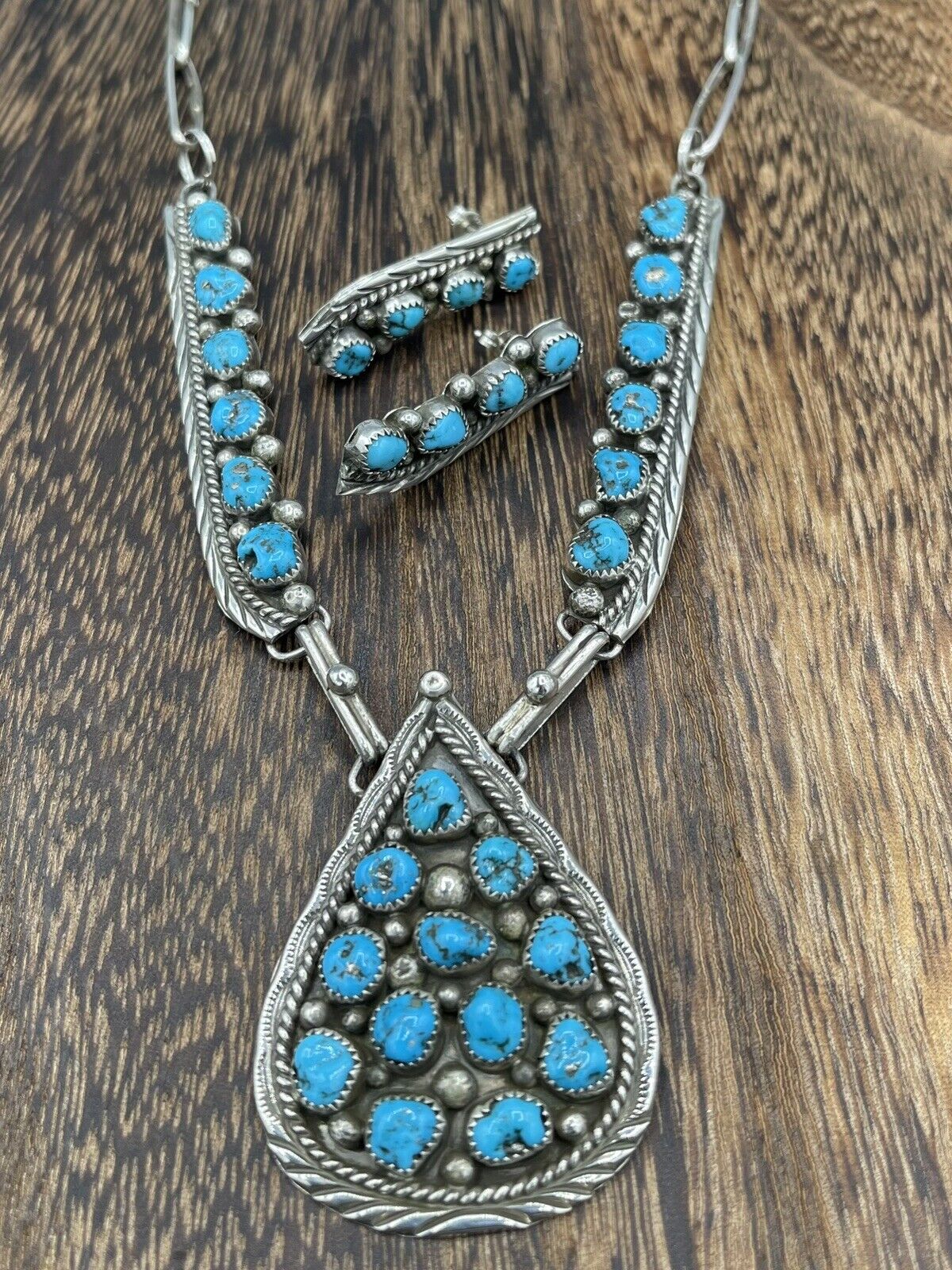 Native American Sterling Silver Navajo Handmade Kingman Turquoise Necklace Set