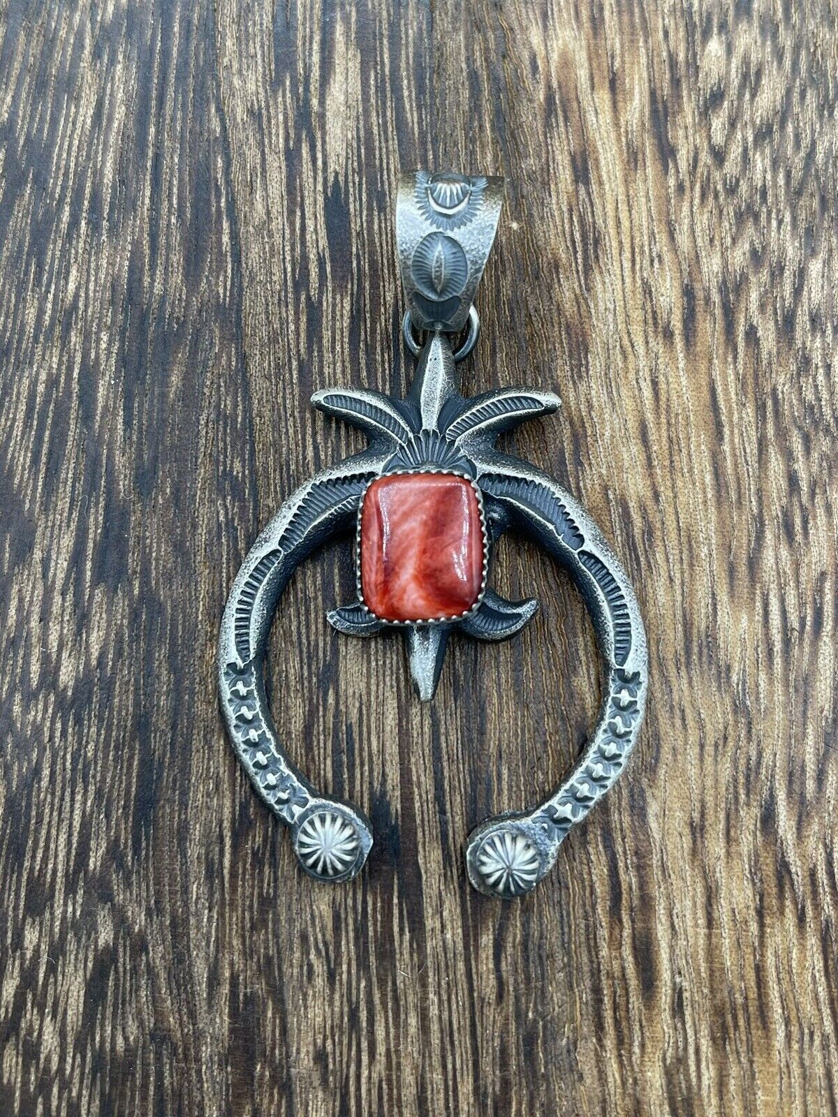 Native American Indian Navajo Handmade Silver Old Look Spiny Oyster Naja Pendant