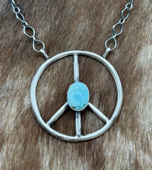 Navajo handmade Sterling Silver Kingman Turquoise Peace Hippie Necklace 18”